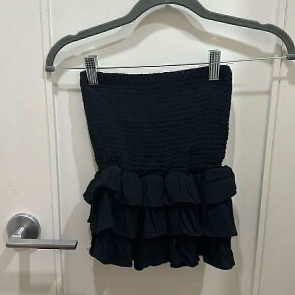 Olivaceous Dresses & Skirts - Olivaceous Black Mini Ruffle Skirt Size Small